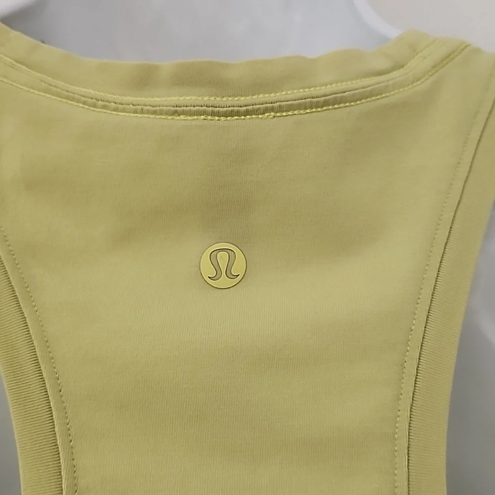 Lululemon Womens Racerback Tank Top Light Yellow/ Green  Size 4